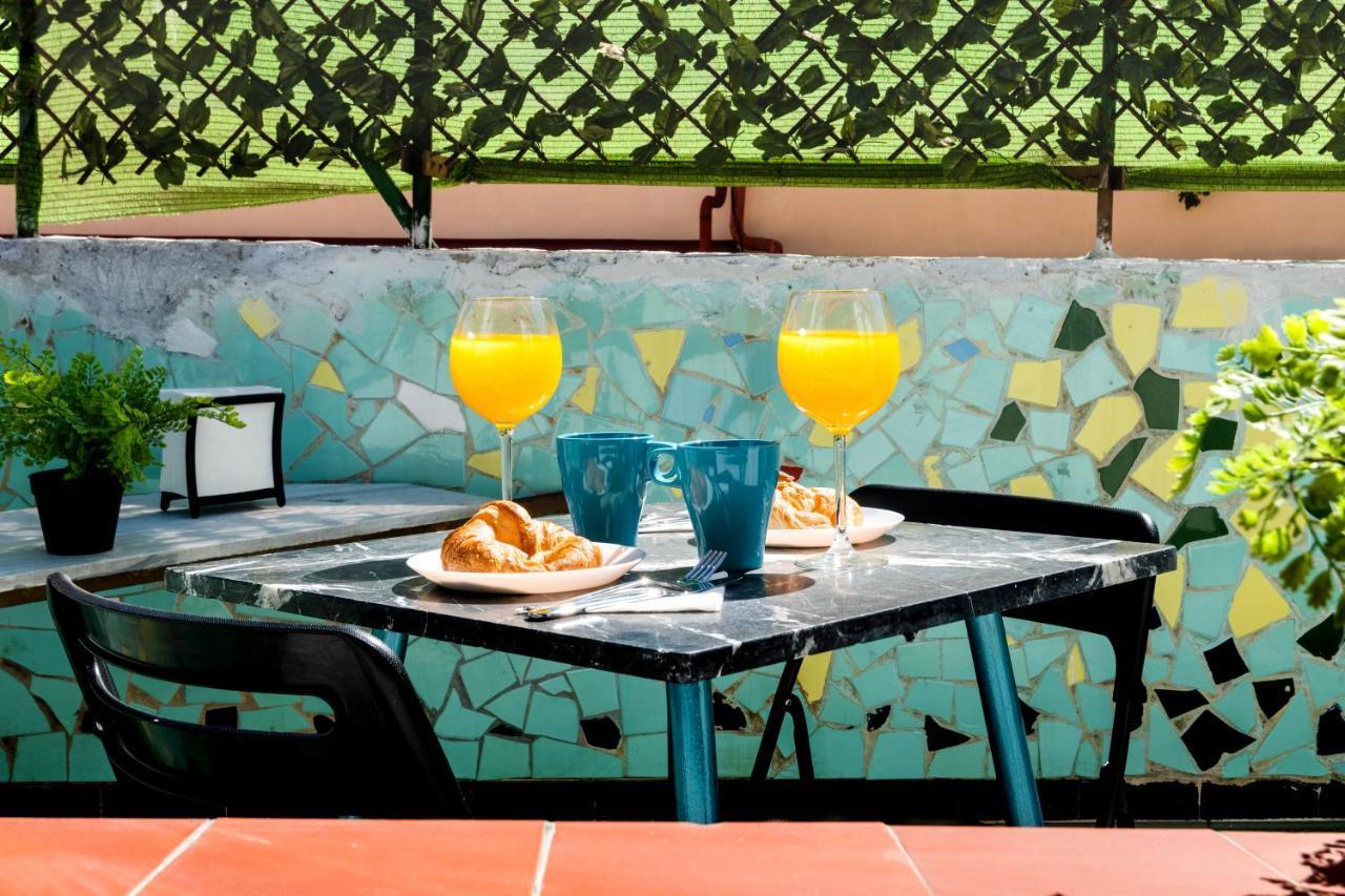 Apartamento Bright Penthouse With Terrace In Madrid Center Exterior foto
